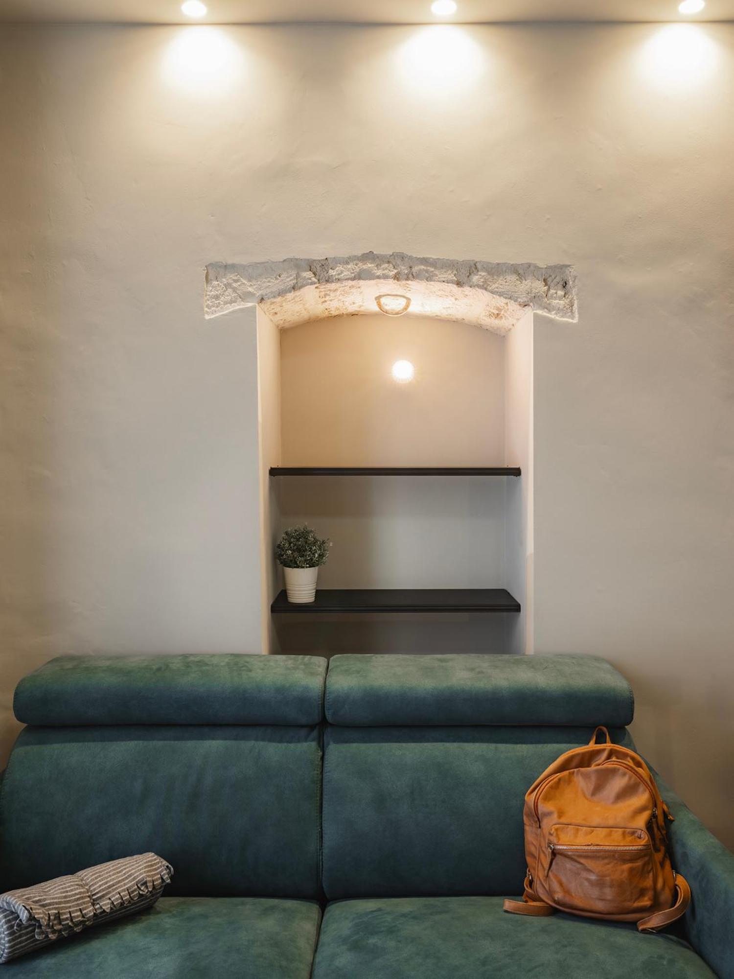 Almica24 Hotel Bari Bagian luar foto